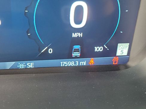 Used 2024 Ford F250 Platinum image 30