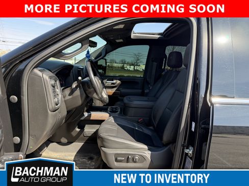 Used 2021 Chevrolet Silverado 2500 High Country w/ Technology Package image 5