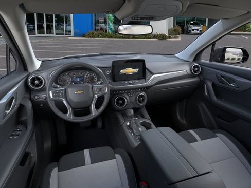 New 2026 Chevrolet Blazer LT w/ Convenience Package FWD image 15