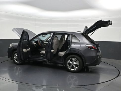 Used 2025 Honda HR-V LX image 33