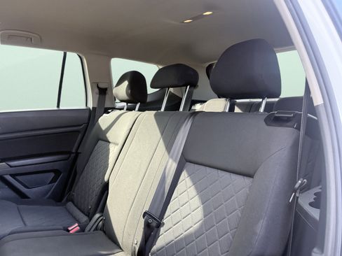 Used 2018 Volkswagen Atlas S image 18