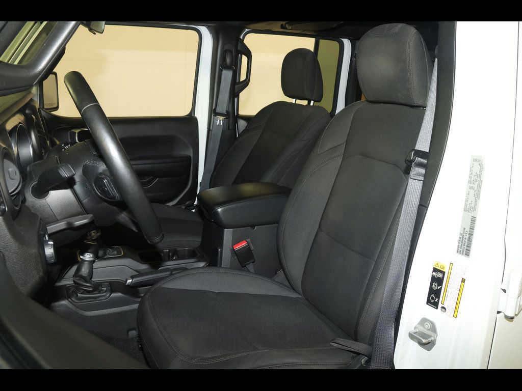 Used 2021 Jeep Wrangler Unlimited Sport AWD/4WD image 19