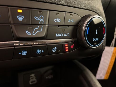 New 2025 Ford Escape Active w/ Cold Weather Package image 14