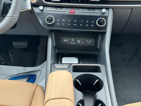 New 2026 Hyundai Sonata Limited image 9