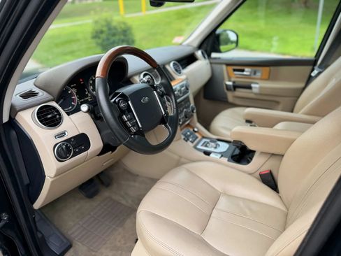 Used 2016 Land Rover LR4 HSE Silver Edition AWD/4WD image 57