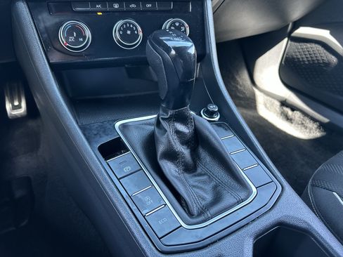 Used 2023 Volkswagen Jetta Sport FWD image 22