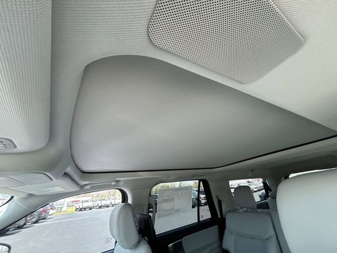 New 2026 Ford Expedition Max Platinum image 28