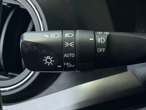 Used 2023 Toyota Tacoma TRD Off-Road AWD/4WD image 22