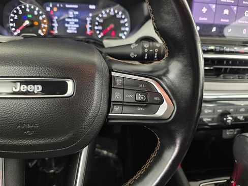 Used 2022 Jeep Compass Limited AWD/4WD image 32
