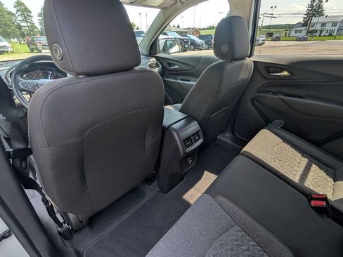 Used 2024 Chevrolet Equinox LT AWD/4WD image 13