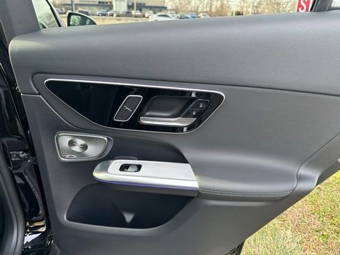 Used 2026 Mercedes-Benz GLC 300 4MATIC image 20