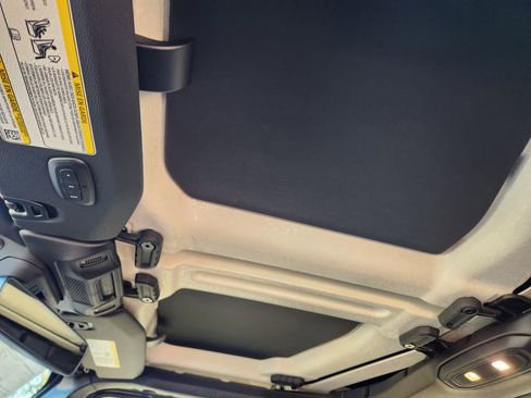 New 2026 Jeep Wrangler Unlimited Rubicon image 18