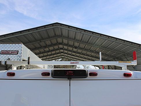 Used 2024 RAM ProMaster 2500 w/ Convenience Group image 15