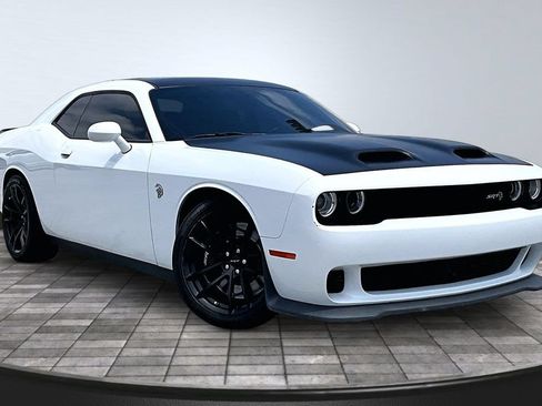 Used 2023 Dodge Challenger SRT Hellcat RWD image 37