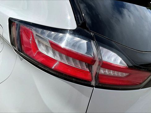 Used 2024 Ford Edge SEL AWD/4WD image 23