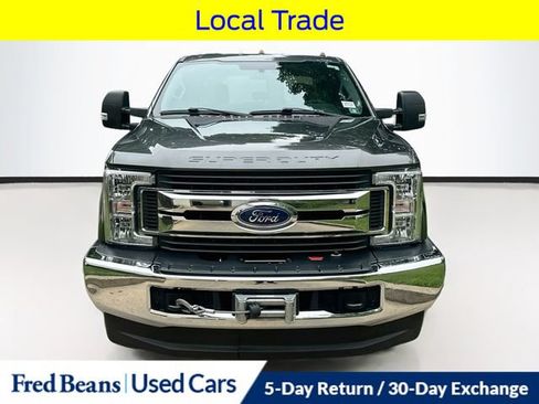 Used 2018 Ford F250 XL w/ STX Appearance Package AWD/4WD image 2