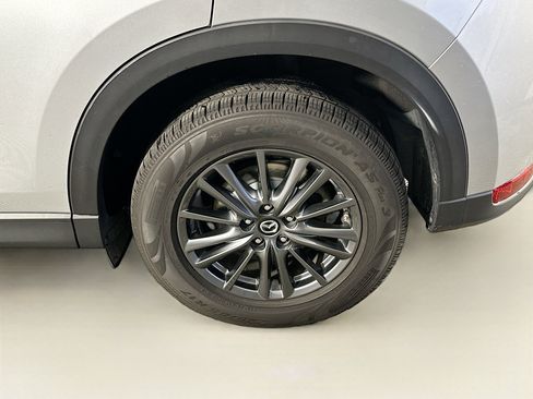 Used 2020 MAZDA CX-5 Touring image 11