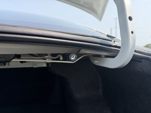 Used 2024 Nissan Altima 2.5 SV w/ SV Premium Package FWD image 5