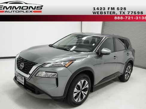 Used 2023 Nissan Rogue SV FWD image 1
