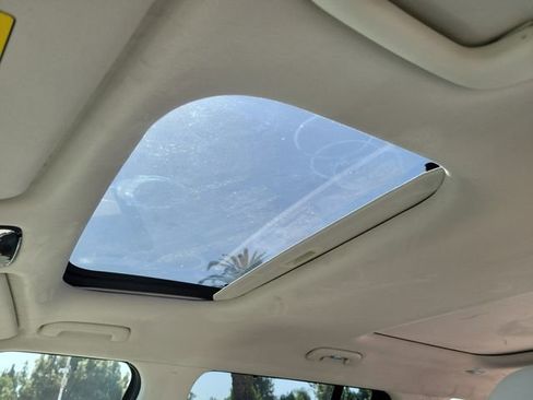 New 2025 Hyundai Santa Fe Calligraphy AWD/4WD image 17