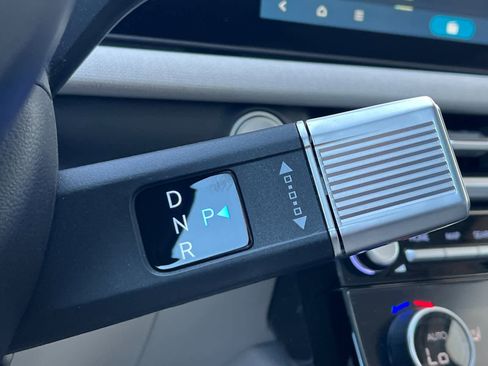 Certified 2025 Hyundai Tucson SEL image 23