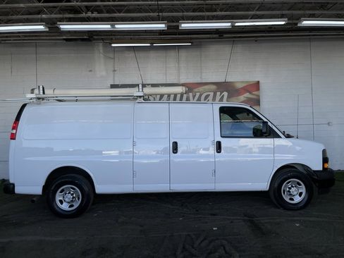 Used 2018 Chevrolet Express 2500 Extended w/ Communications Package image 6