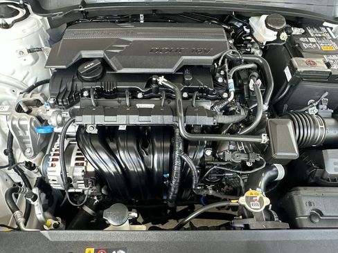 Used 2025 Kia K4 FWD image 12