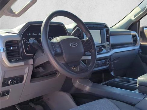 Used 2021 Ford F150 XLT image 8