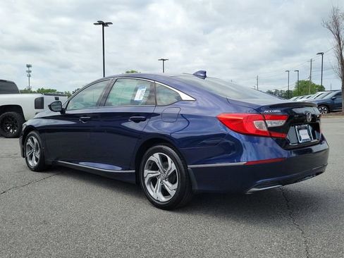 Certified 2019 Honda Accord EX-L image 6