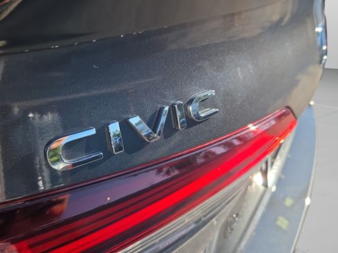 Used 2025 Honda Civic FWD Hybrid Sedan image 30