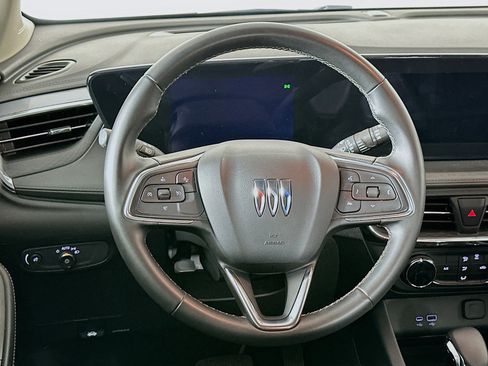 Used 2025 Buick Encore GX Preferred image 18