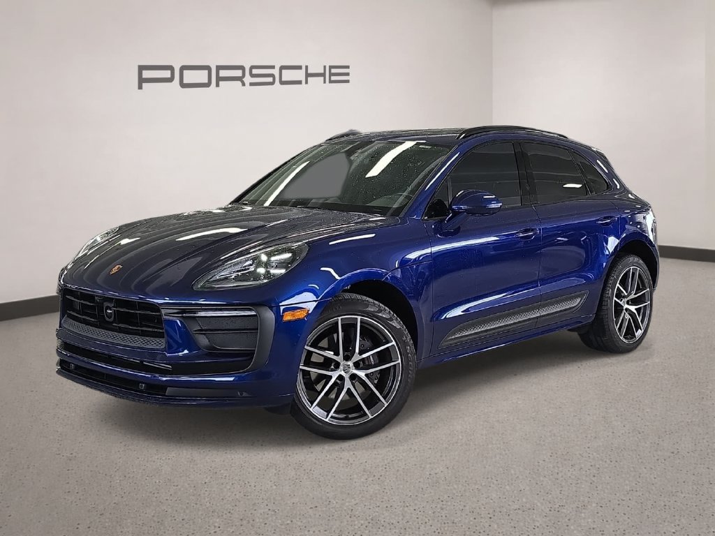 Certified 2024 Porsche Macan AWD/4WD image 1