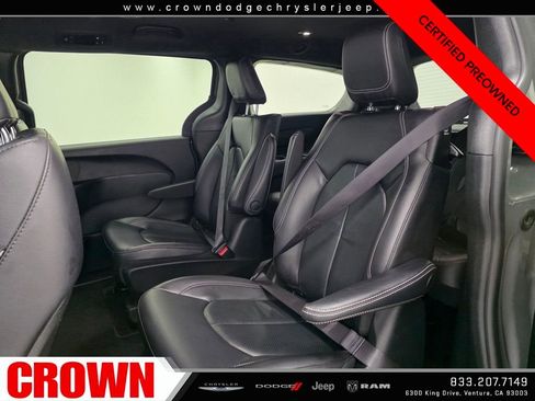Certified 2022 Chrysler Pacifica Touring-L w/ S Appearance Package image 22