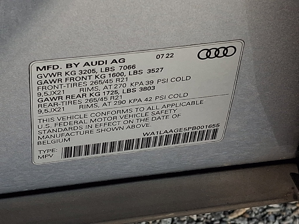 Certified 2023 Audi e-tron Premium Plus AWD/4WD image 28