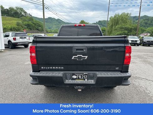 Used 2017 Chevrolet Silverado 1500 LT w/ All Star Edition AWD/4WD image 4