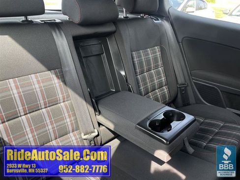 Used 2012 Volkswagen GTI 2-Door FWD image 14