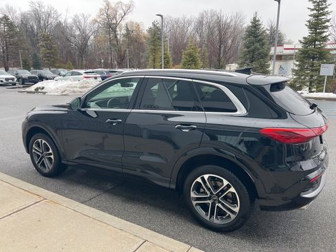 Used 2025 Audi Q5 Premium Plus w/ Premium Plus image 33