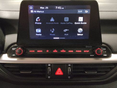 Used 2020 Kia Forte Sedan FWD image 25
