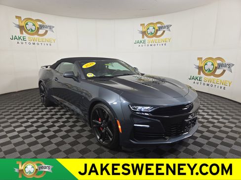 Used 2019 Chevrolet Camaro SS image 1