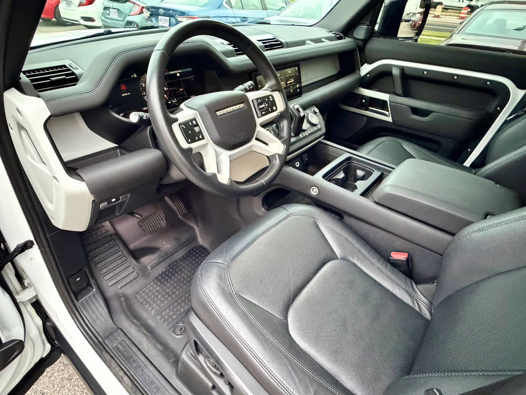 Used 2024 Land Rover Defender 110 S AWD/4WD image 24