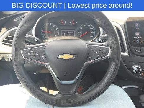 Used 2023 Chevrolet Malibu LT FWD image 35