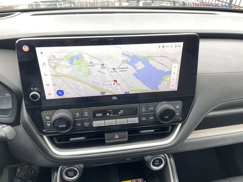 Used 2024 Toyota Grand Highlander Platinum image 18