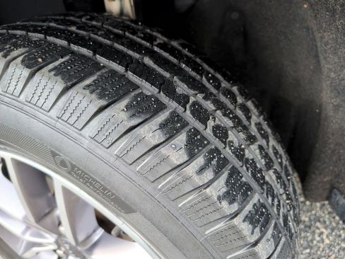 Used 2020 Jeep Grand Cherokee Limited w/ Luxury Group II image 29