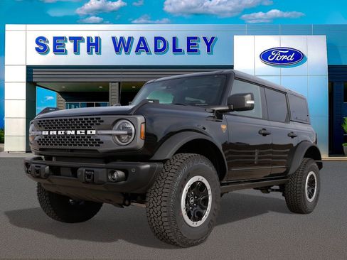 New 2025 Ford Bronco Badlands image 7