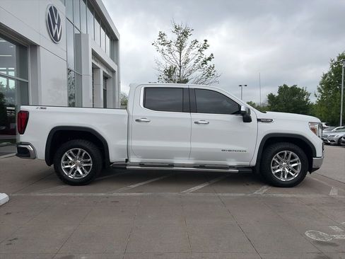 Used 2021 GMC Sierra 1500 SLT w/ SLT Premium Package AWD/4WD image 9