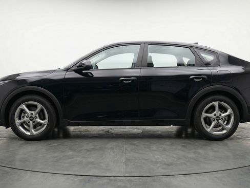 Used 2025 Kia K4 LXS image 5