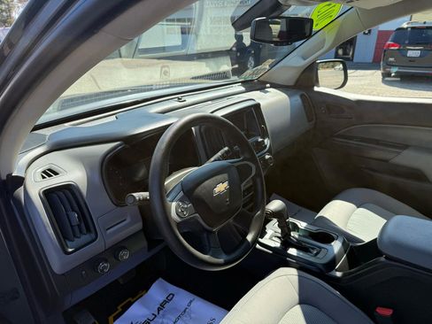 Used 2015 Chevrolet Colorado W/T w/ WT Convenience Package image 28