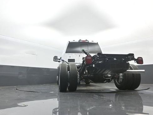 New 2026 Ford F450 XL w/ XL Chrome Package image 37