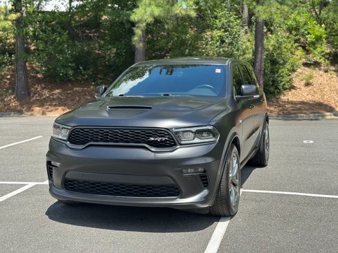 Used 2022 Dodge Durango SRT w/ Premium Interior Group AWD/4WD image 3