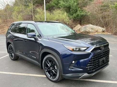 New 2026 Toyota Grand Highlander AWD image 7